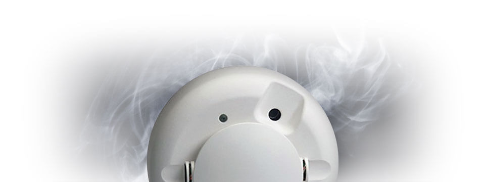 Monitored smoke alarm